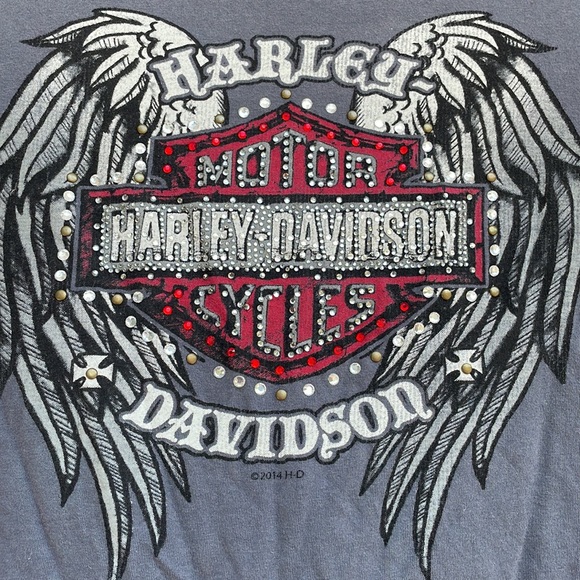 EUC Harley-Davidson stoned V neck top. Fits more like a small. Super cute top! - Picture 6 of 6